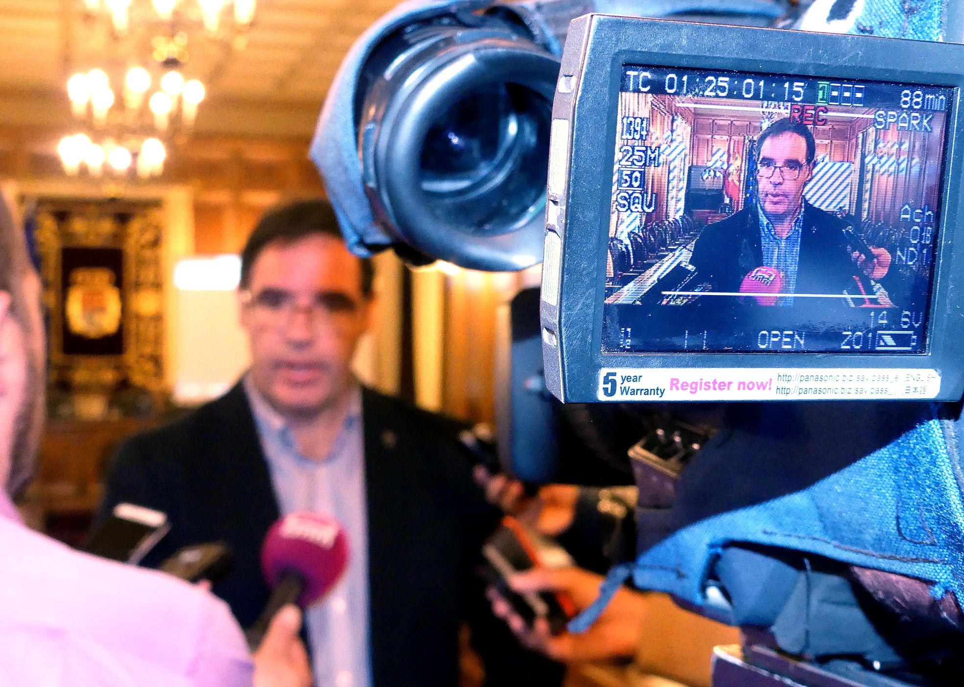 Prieto agradece a la Demarcación de Cuenca del Colegio de Arquitectos de C-LM la concesión de su Insignia de Oro