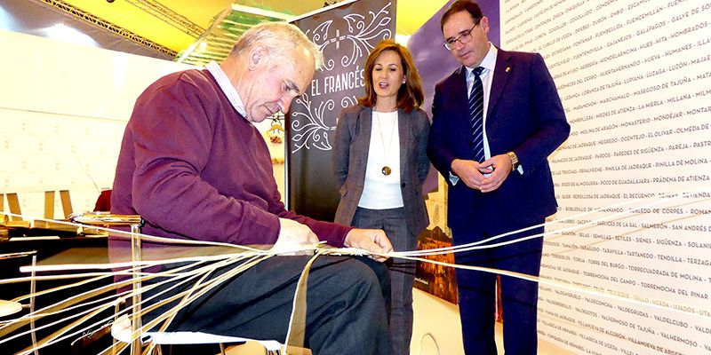 Prieto “La artesanía forma parte de la idiosincrasia de nuestra provincia y es siempre un buen reclamo turístico”