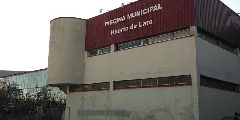 Ahora Guadalajara alerta de un “despilfarro” de agua en la piscina municipal Huerta de Lara