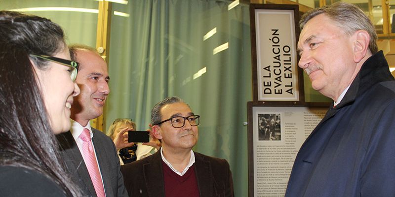 Alberto Rojo hace un llamamiento para que las personas de la provincia evacuadas durante la Guerra Civil compartan su testimonio “para así preservar su historia”