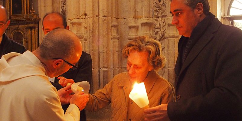 Ángel Mariscal asiste a la renovación del voto a la Virgen de la Candelaria con una misa en la Catedral