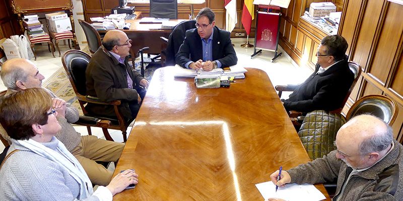 Diputación de Cuenca intermediará para que la CHJ conozca y valore un proyecto de azudes en el embalse de Alarcón