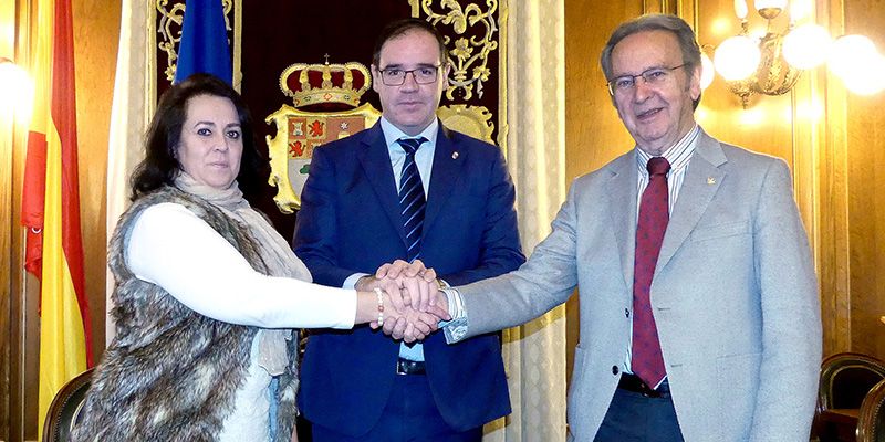 Diputación de Cuenca y Globalcaja renuevan sus esfuerzos en torno a la promoción de los recursos de la provincia