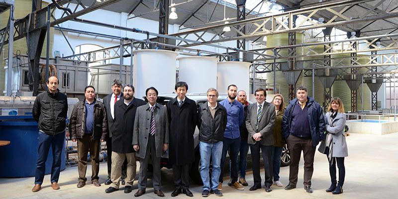 Directivos de Nissan conocen en la UCLM la investigación sobre recuperación de energía en motores y vehículos