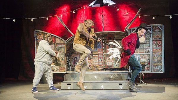 Divertido teatro en el Moderno para la tarde del domingo, 25 de febrero