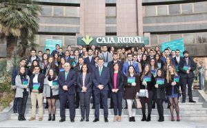 El 65% de contrataciones de Caja Rural CLM en 2017 correspondieron a alumnos que realizaron prácticas en la Entidad 2 El 65% de contrataciones de Caja Rural CLM en 2017 correspondieron a alumnos que realizaron prácticas en la Entidad