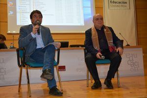 El compositor manchego Lorenzo Palomo comparte con estudiantes de la Facultad de Educación de Ciudad Real su experiencia creativa