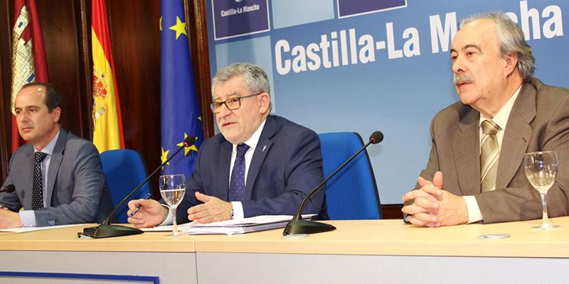 El consejero de Educación rebaja las amenazas de Page y reitera su compromiso de construir el Campus de Guadalajara en ‘Las Cristinas’