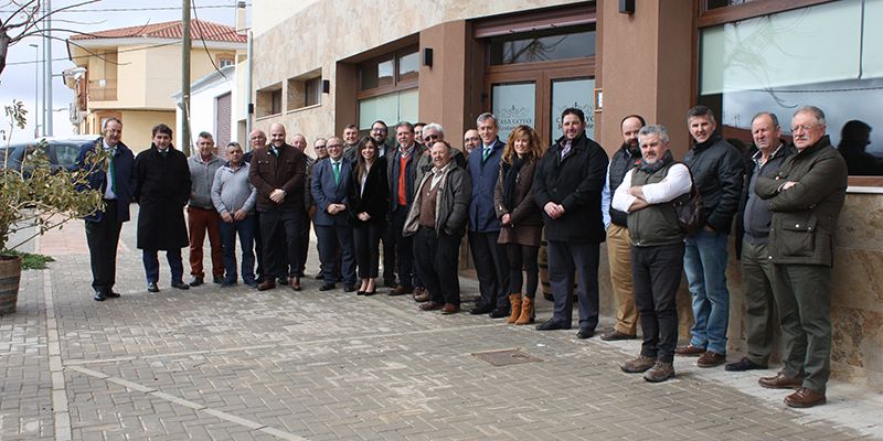 El presidente de Caja Rural Castilla-La Mancha transmite su admiración y respeto a las cooperativas de Albacete