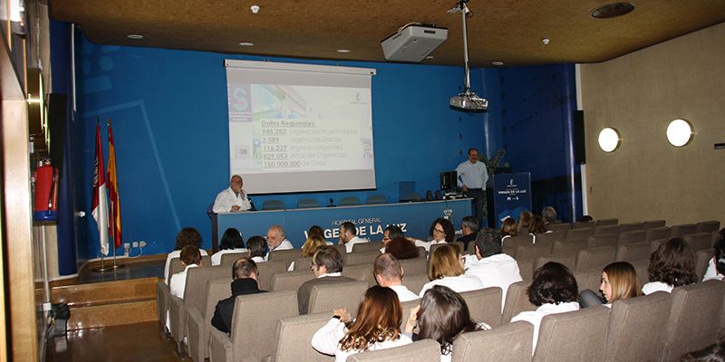 La Red de Expertos en Urgencias de Castilla-La Mancha presenta a los profesionales del Hospital de Cuenca su diagnóstico del Servicio
