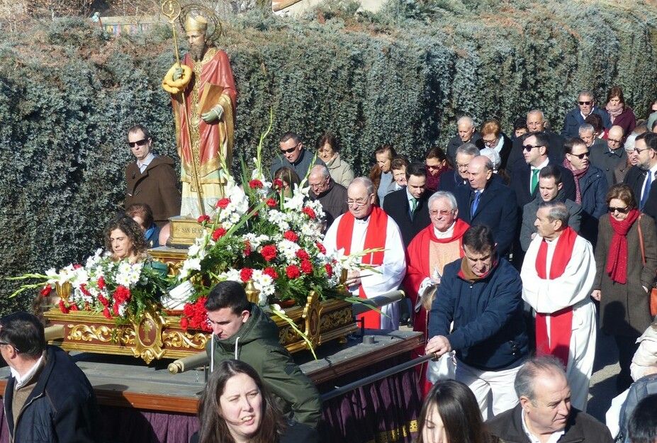 Latre asiste a la festividad de San Blas en Cabanillas del Campo