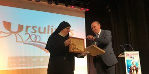Latre felicita a las Reverendas Madres Ursulinas de Sigüenza en su bicentenario y resalta su gran labor docente en estos años