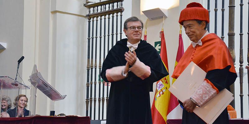 Marañón pide un Plan de Ordenación para la Vega Baja en su investidura como honoris causa por la UCLM
