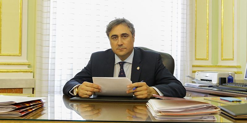 Mariscal solicita a Page una ayuda directa para obras urgentes en varias instalaciones deportivas