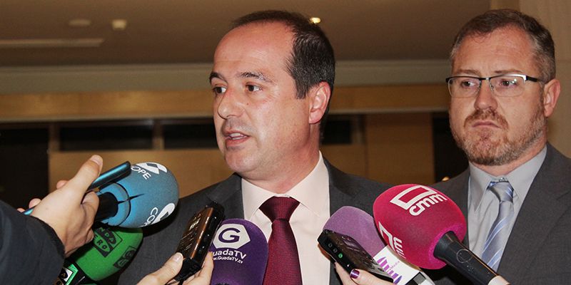 Rojo enquista el caso de las viviendas de Gicaman y asegura que no cometerán una ilegalidad en la adjudicación de viviendas sociales “aunque el alcalde de Guadalajara lo pida”