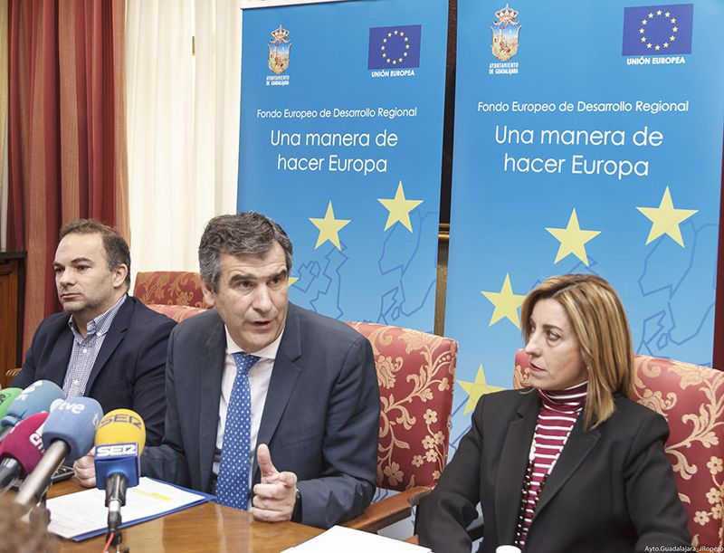 Román no puede ser más claro: “Que la Junta presente ya la documentación. Quiero que el aparcamiento del Hospital se abra ya” 1 Román no puede ser más claro: “Que la Junta presente ya la documentación. Quiero que el aparcamiento del Hospital se abra ya”