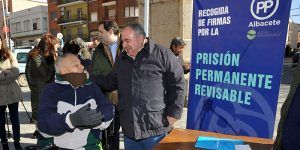 Tirado anuncia que el PP ha presentado una iniciativa en las Cortes regionales para recuperar la carrera profesional sanitaria