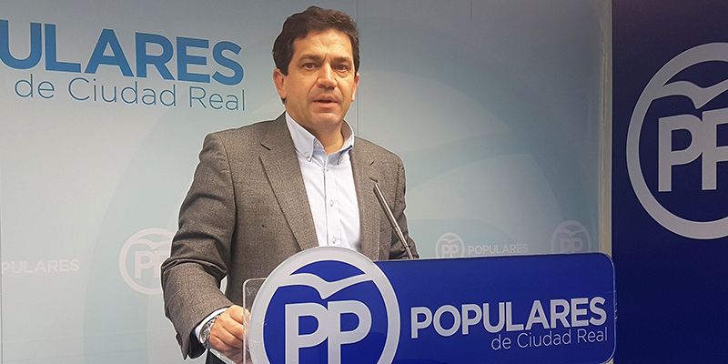 Valverde “Page y Podemos están deteriorando de forma alarmante la confianza en la sanidad pública”