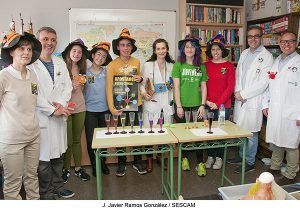 Alumnos de cuarto de ESO del Instituto Brianda de Mendoza realizan un taller científico en el Hospital de Guadalajara
