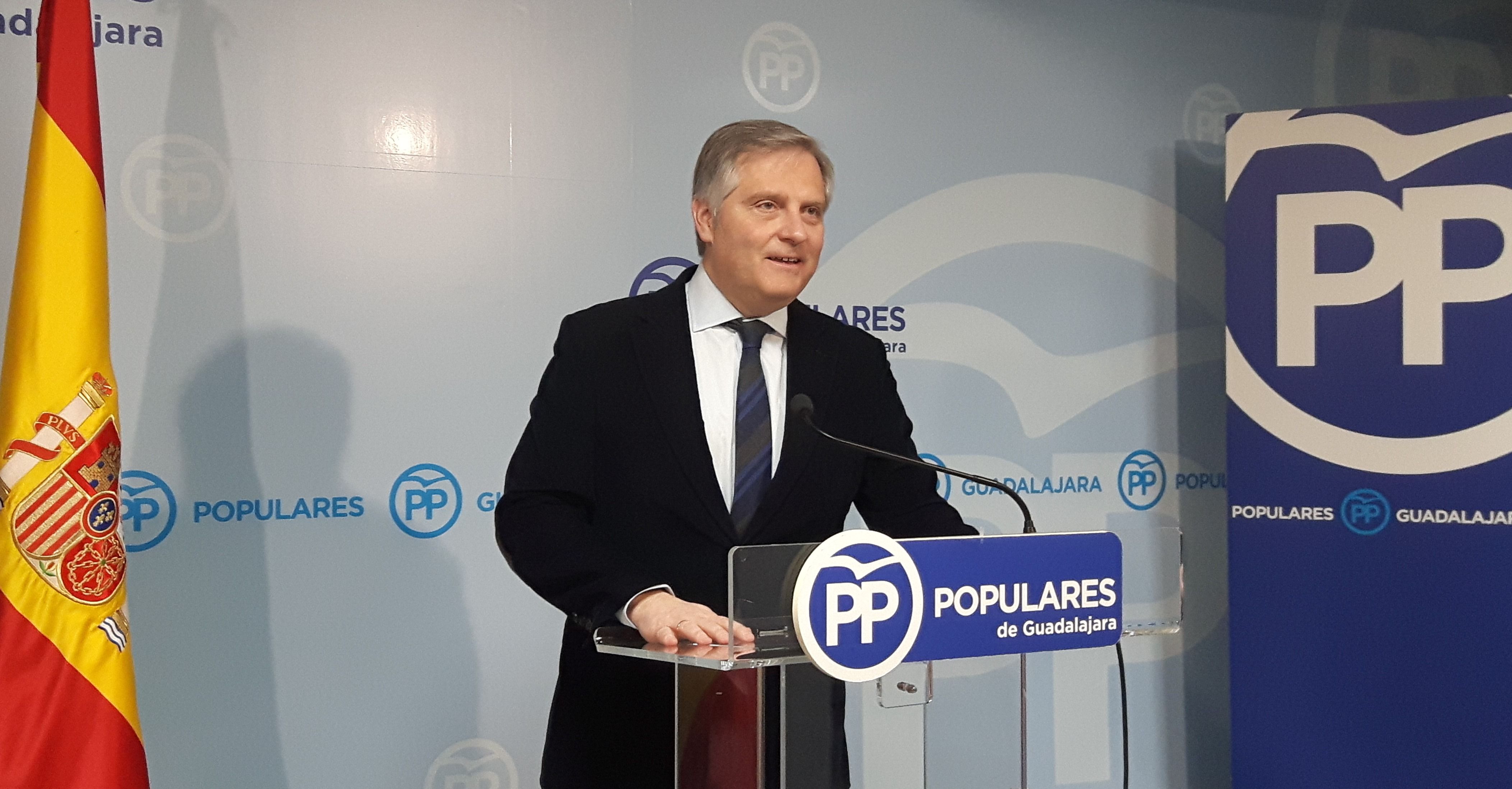 Cañizares denuncia que la economía regional creció con Page un 2,5% en 2017; seis décimas menos que la media nacional –un 20%-