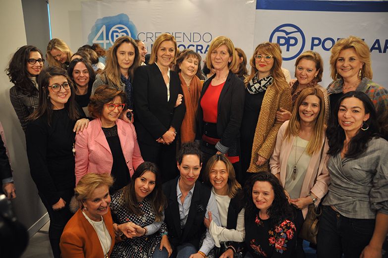 Cospedal pide seguir trabajando “para conseguir la igualdad real de oportunidades” que nos da la Constitución