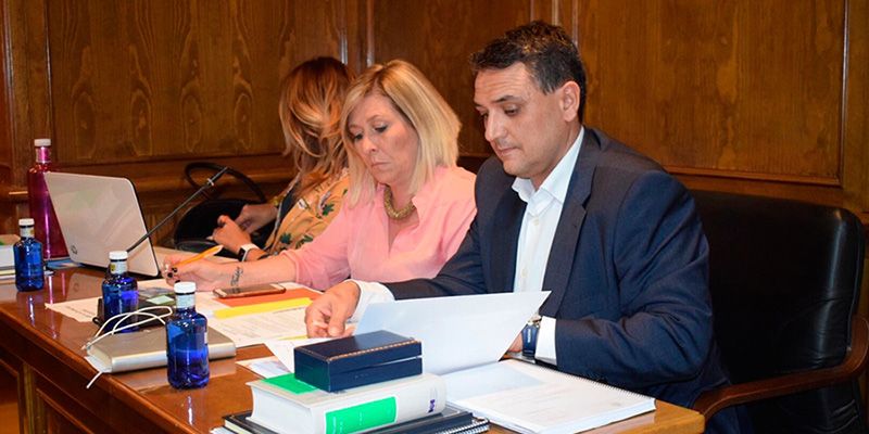 Cs Alovera lamenta que el PP diga que bajaría los impuestos pero una semana después en el pleno vote en contra