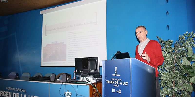 El doctor De Diego Boguñá muy claro en Cuenca “Los estudios genéticos deben solicitarse cuando existen indicaciones, cuando lo haces solo por descartar enfermedades son no concluyentes”