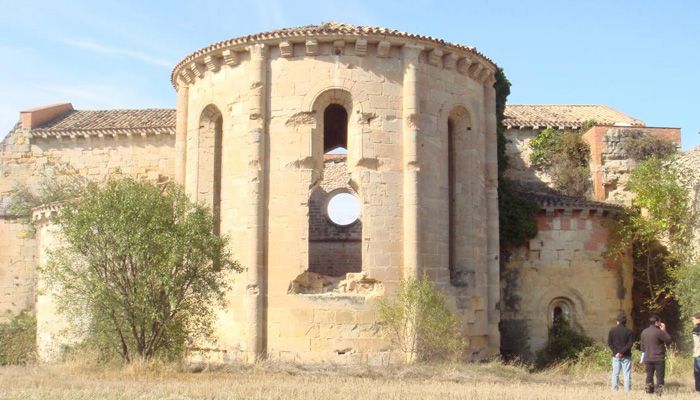 El monasterio de Santa María de Monsalud, la iglesia de Santa María de la Peña y el Fuerte de San Francisco, protagonistas en ‘Las chicas del cable’