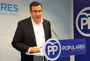 El PP insiste “Page es el peor enemigo de los ayuntamientos de Castilla-La Mancha”