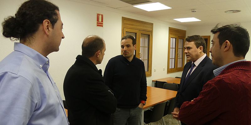 El presidente de CEOE-Cepyme Cuenca visita Serbatic