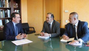 Gregorio se reúne con el presidente de la Confederación Hidrográfica del Tajo..., y hablan sobre todo de conejos