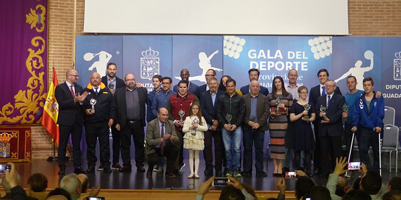 La Diputación reconoce a los mejores deportistas y personas implicadas en la promoción del deporte en Guadalajara