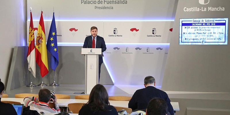 La Junta reconocerá la labor en gestión, investigación y defensa del agua de Finca Antigua, el hidrogeólogo Francisco Turrión y los europarlamentarios que visitaron el río Tajo en 2016