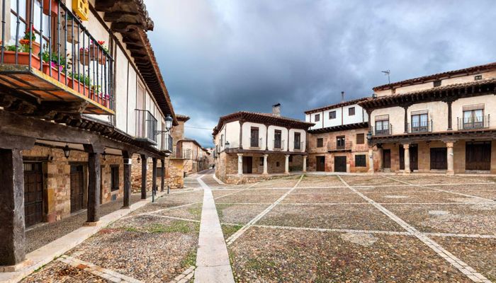 La ocupación hotelera en Castilla-La Mancha alcanza el 80% y la previsión para los alojamientos rurales es de un 90%