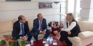 Latre aborda con la consejera de Infraestructuras de Madrid el estado de la carretera M-117 desde El Casar a Fuente el Saz de Jarama