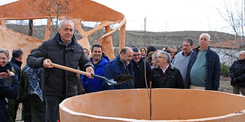 Olmeda de la Cuesta mejora su entorno y espacios urbanos gracias a proyectos LEADER gestionados por CEDER Alcarria Conquense