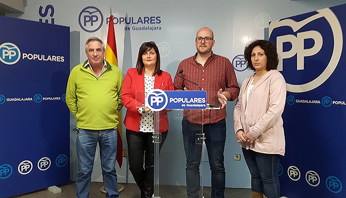 Una concejal del PP denuncia a otro edil del PSOE de Yunquera y pide su dimisión inmediata