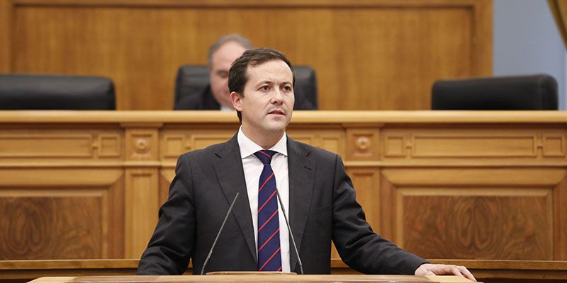 Velázquez denuncia que a pesar del maquillaje aplicado por Page, los datos de listas de espera son “terroríficos”