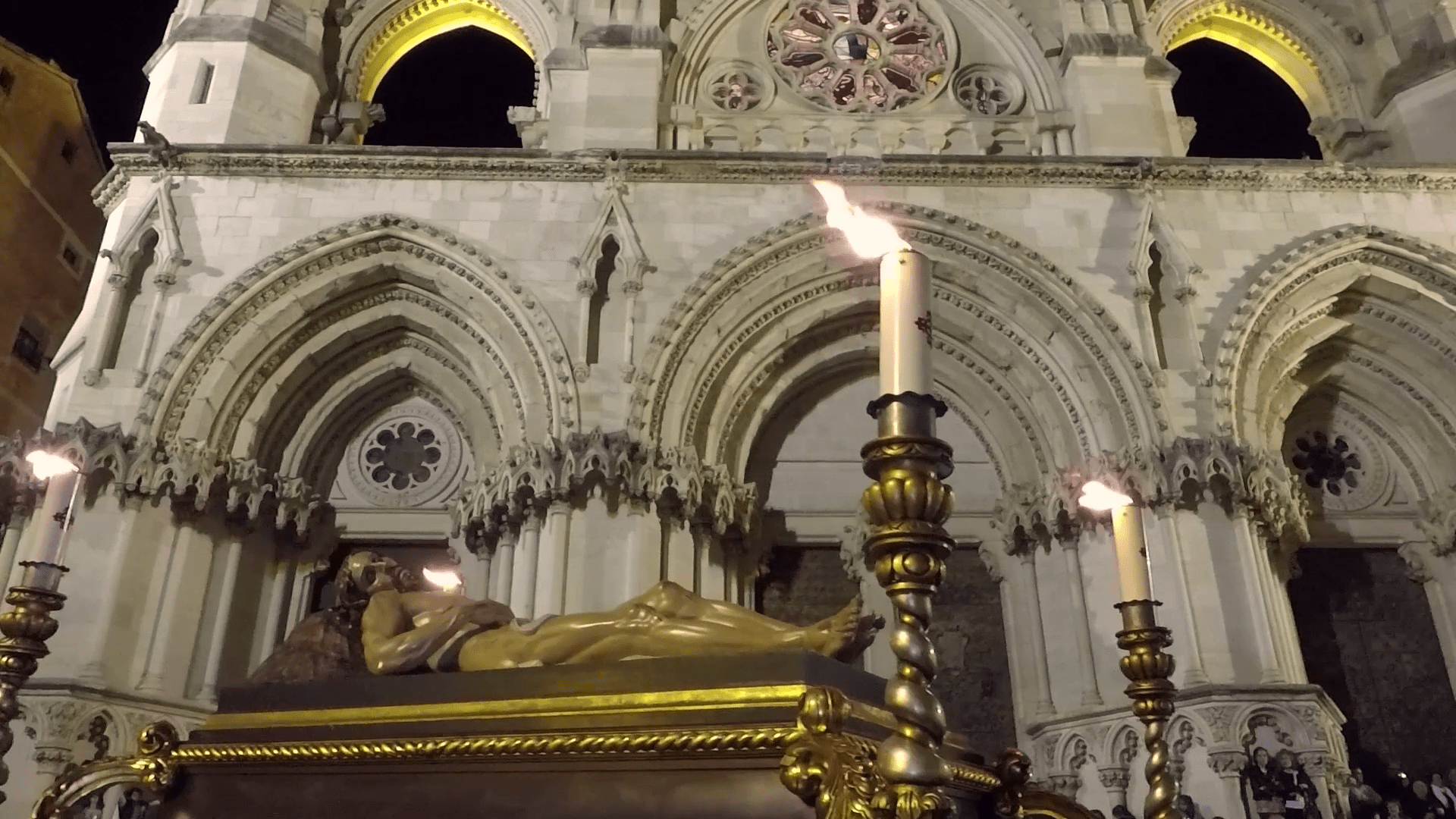Procesión de El Santo Entierro en Cuenca