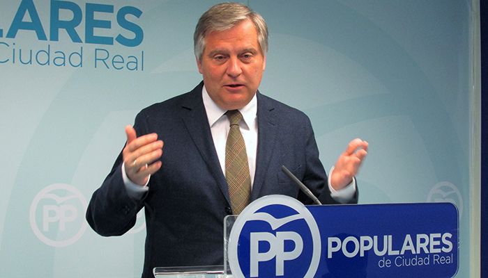 Cañizares “A Page no le importa Castilla-La Mancha, lo único que le ocupa y le preocupa es mantener el sillón de presidente”