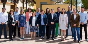 Cuando la izquierda rancia y rencorosa entra en las instituciones;  la democracia, la transparencia y hasta los funcionarios, salen por la puerta