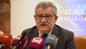 Felpeto dice ahora que la futura Facultad de Turismo “puede estar en dos sitios”