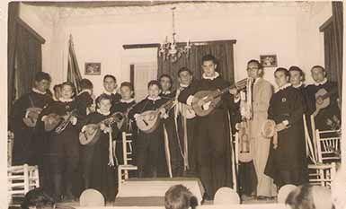 Huete 1986. Mayo y jota final en casa de Lourdes García 1 Huete 1986. Mayo y jota final en casa de Lourdes García
