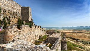 Abierto el plazo de información pública para la nueva normativa de guías turísticos y empresas de información turística de la región