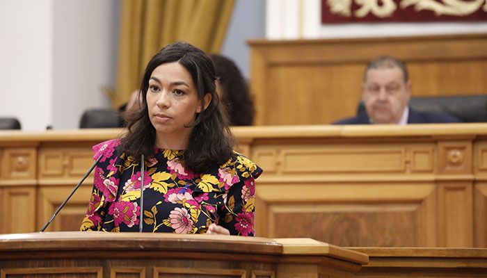 Alonso denuncia que Page asfixia a los Ayuntamientos de la región al no asumir sus competencias en materia educativa