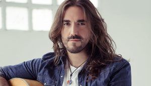 Andrés Suárez trae al Buero Vallejo Desde una ventana el viernes 11 de mayo