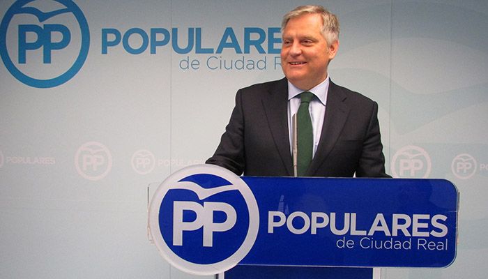 Cañizares “Las políticas de Page y Podemos suponen un regreso al pasado más oscuro y nos sitúan en los últimos puestos en crecimiento económico y creación de empleo”