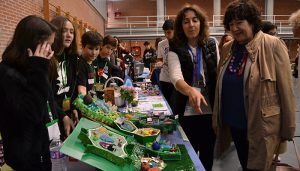Cerca de 200 alumnas y alumnos de Guadalajara muestran sus trabajos tecnológicos, científicos, matemáticos o artísticos en una jornada STEAM