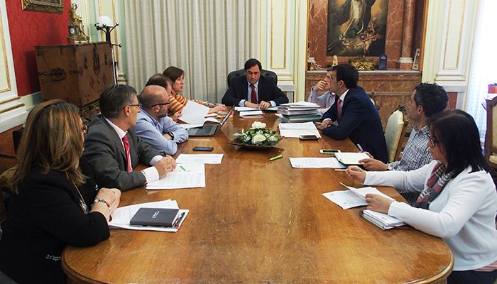 Cuenca tendrá una parada de taxis en la Avenida de Castilla-La Mancha