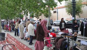 El Mercadillo de Segunda Mano de Cabanillas venció a la lluvia en su cuarta edición